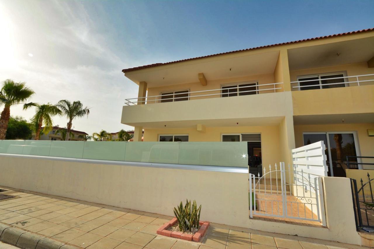 Nissi Martha Apartment Айя Напа Екстериор снимка