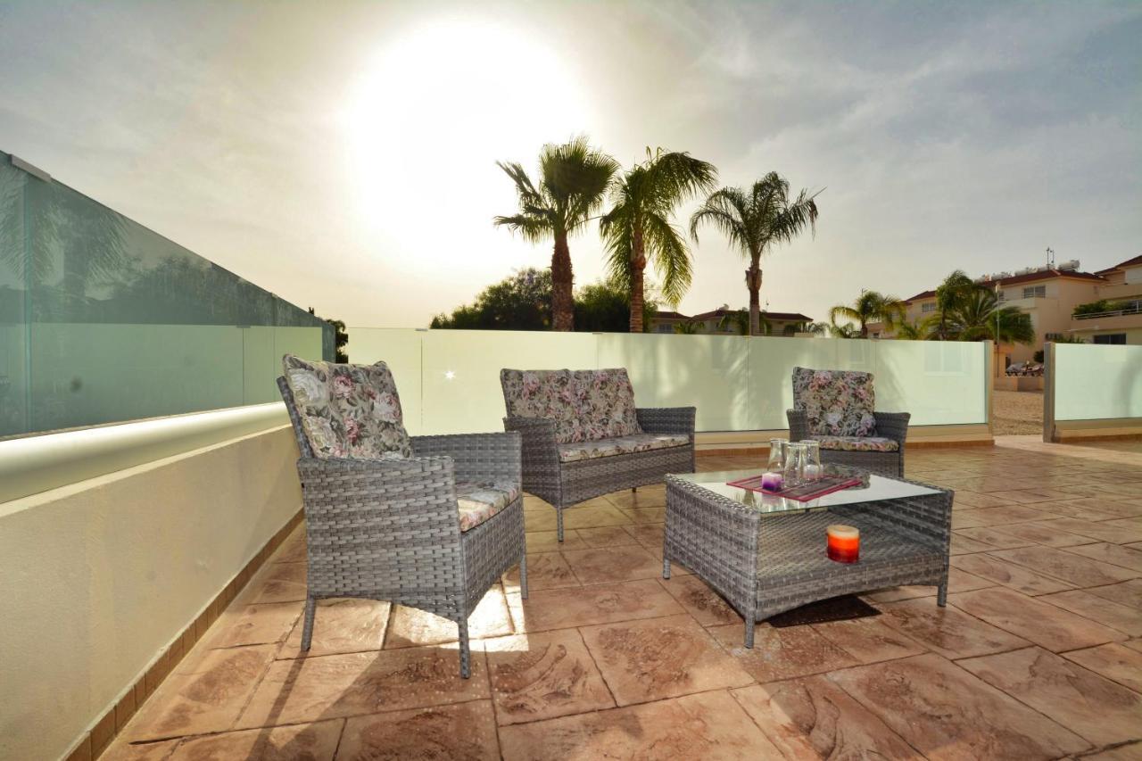 Nissi Martha Apartment Айя Напа Екстериор снимка