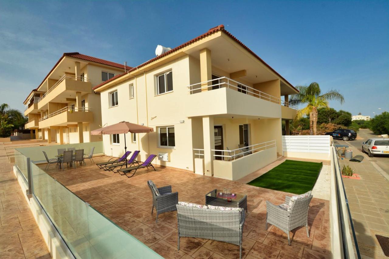 Nissi Martha Apartment Айя Напа Екстериор снимка