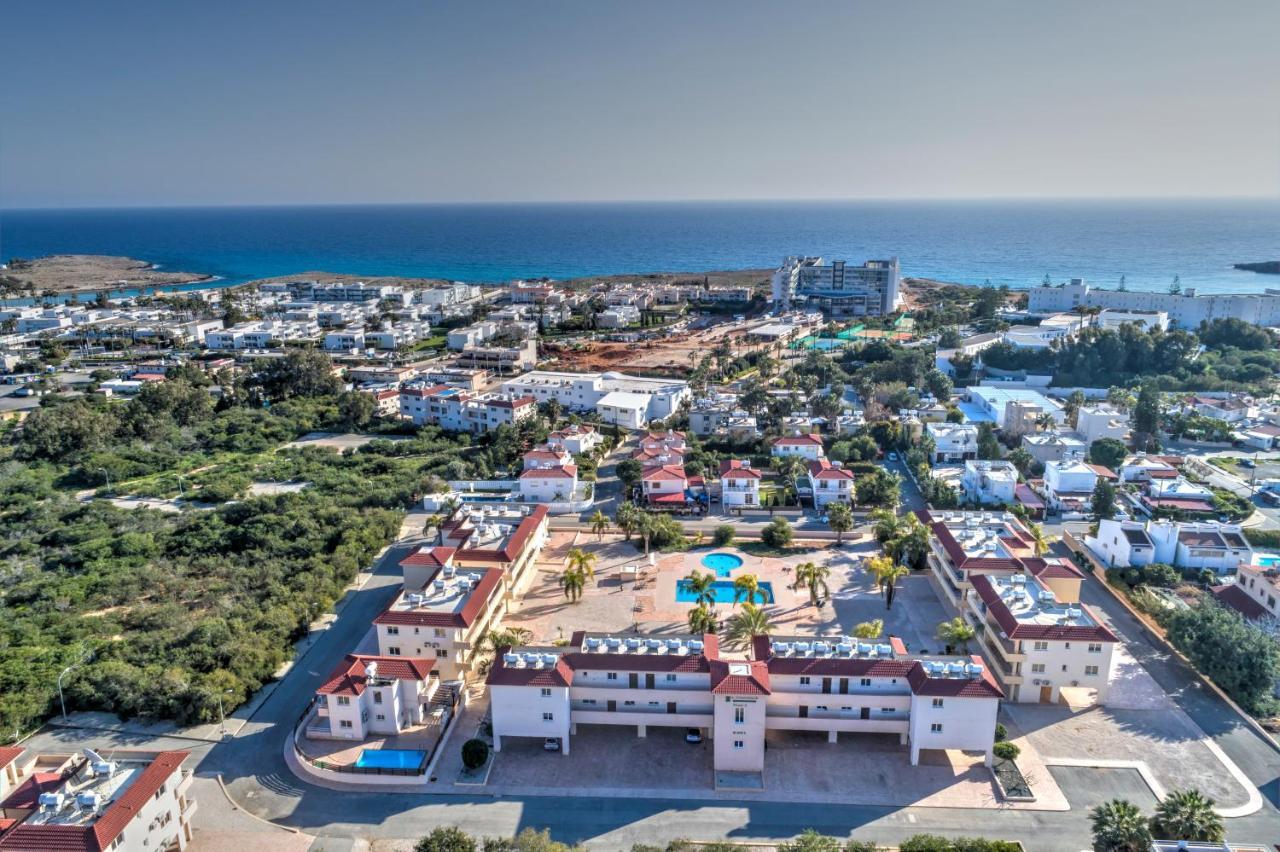 Nissi Martha Apartment Айя Напа Екстериор снимка