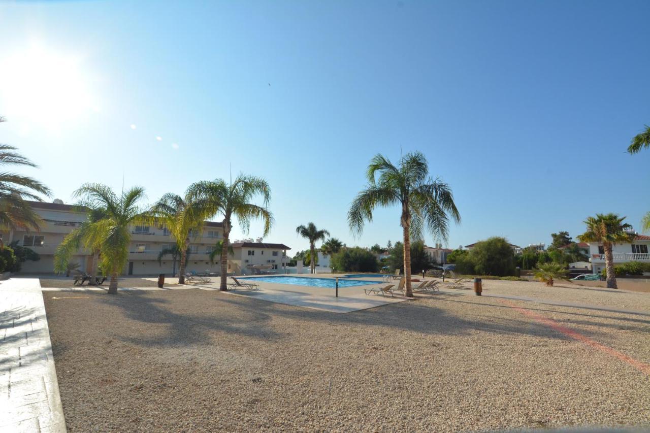 Nissi Martha Apartment Айя Напа Екстериор снимка